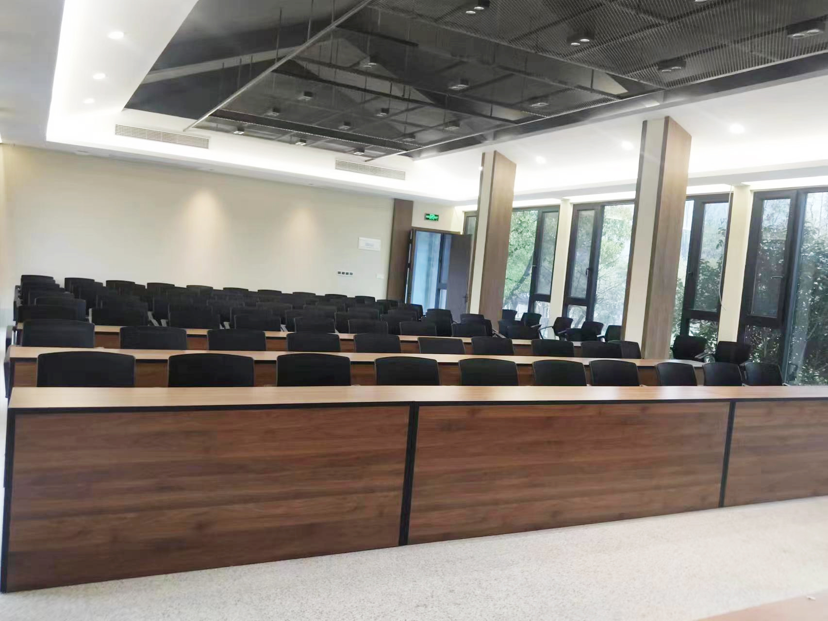 巢湖厵村民宿辦公樓室內(nèi)裝飾工程(圖13) 巢湖厵村民宿辦公樓室內(nèi)裝飾工程(圖13)