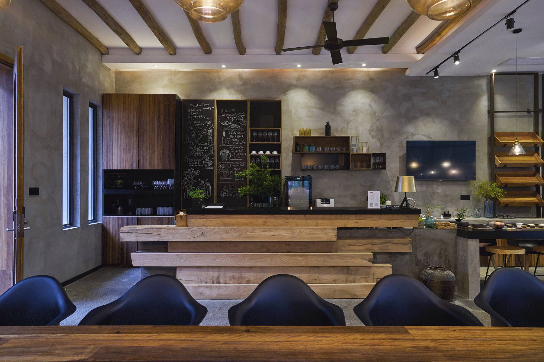 工業(yè)風民宿飲品店裝修案例(圖1)