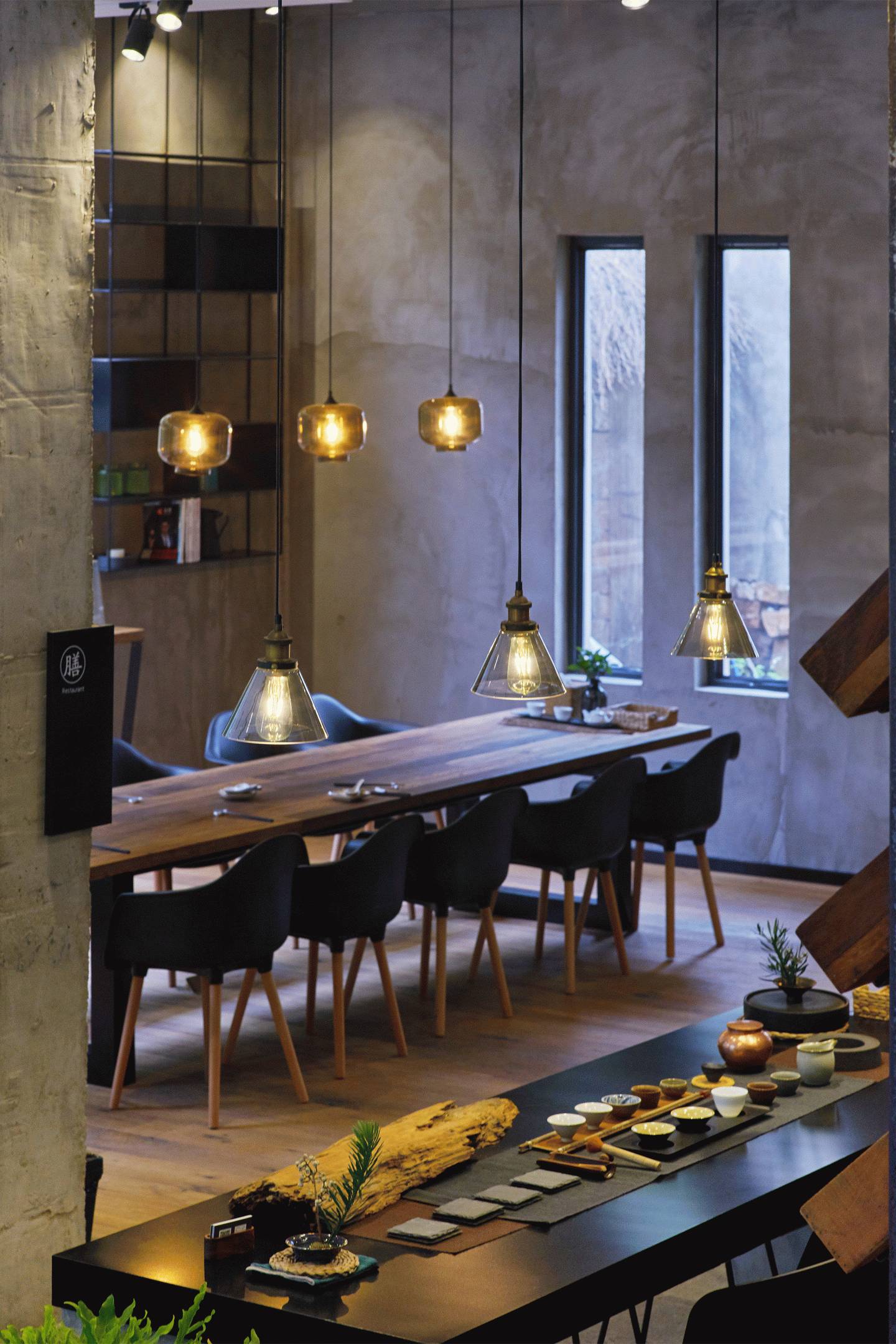 工業(yè)風民宿飲品店裝修案例(圖3)