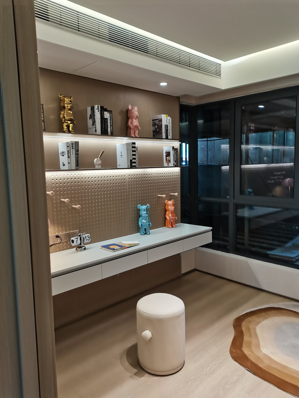 淮北.華松籣墅香汐高層C戶型現(xiàn)代簡約風(fēng)樣板間裝飾裝修項目(圖7) 淮北.華松籣墅香汐高層C戶型現(xiàn)代簡約風(fēng)樣板間裝飾裝修項目(圖7)